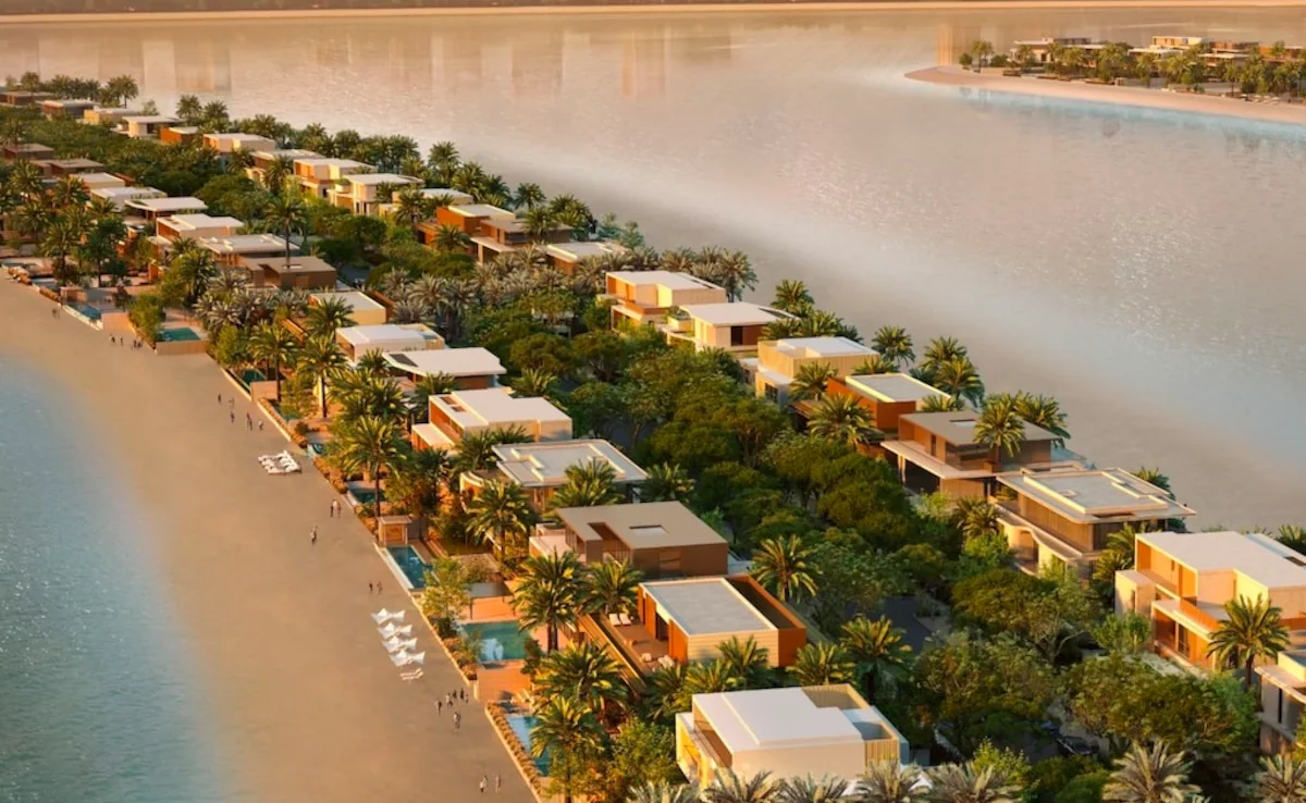 Prestigious Placement on a Signature Frond of Palm Jebel Ali
